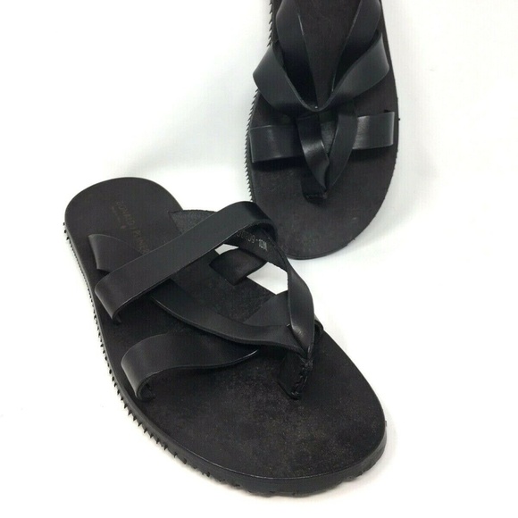 donald pliner flip flops